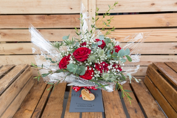 Beautifully Red Rose Aqua Pack